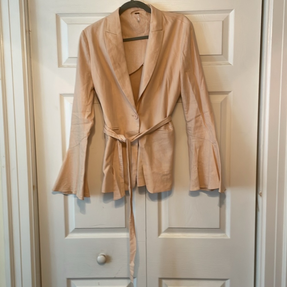 Free People Stylish Blush Pink Blazer with Flared Sleeves